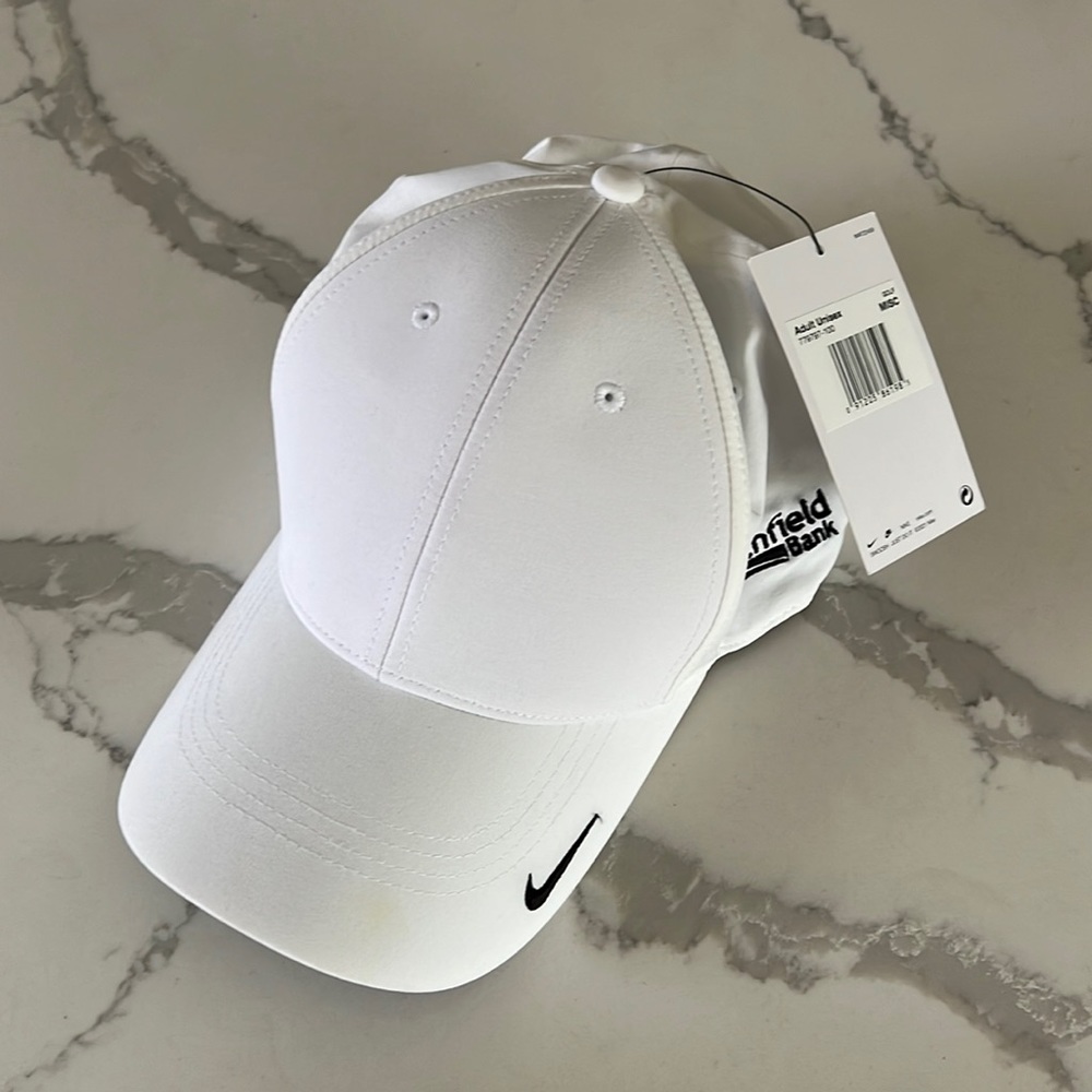 Nike Golf Hat 🧢